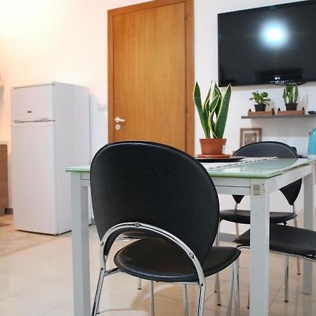 Lincoln Apartment Палермо Екстер'єр фото